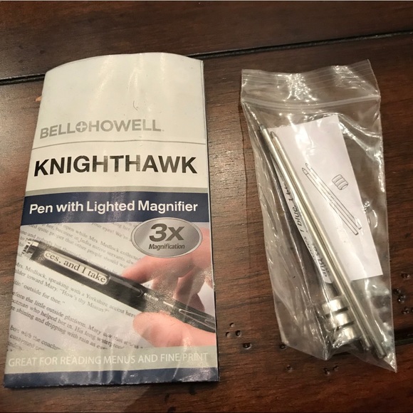 Bell Howell Knighthawk Lighted Pen W/Magnifier - Picture 3 of 4